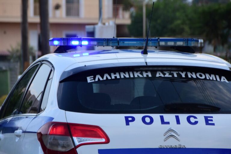 Χανιά: Τροχαίο ατύχημα στο ΒΟΑΚ – Τρεις τουρίστες με ελαφρά τραύματα